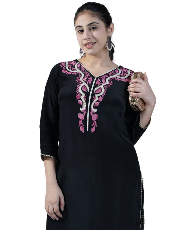 Cotton Embroidered Kurti Set