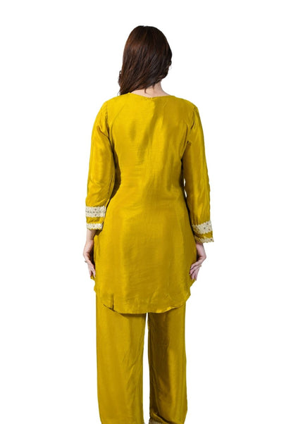 Chinnon Thread Work Coord Set