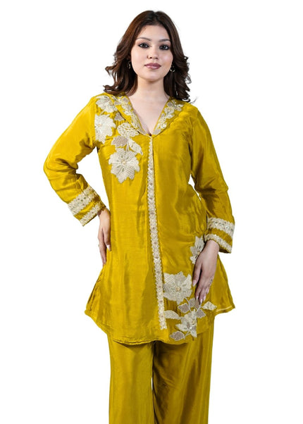 Chinnon Thread Work Coord Set